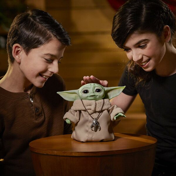 Star Wars The Child elektronische Edition mit über 25 Sound- und Bewegungskombinationen, The Mandalorian Spielzeug – Bild 7