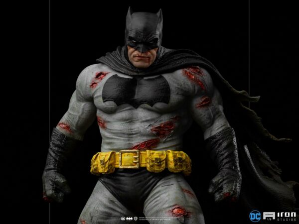 Batman - Die Rückkehr des Dunklen Ritters Diorama 1/6 Batman 38 cm – Bild 8