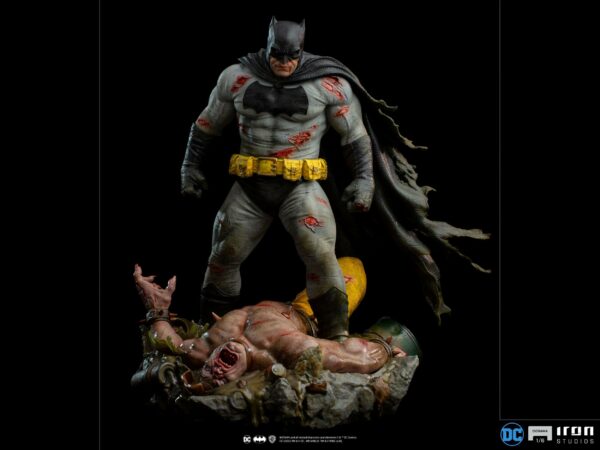 Batman - Die Rückkehr des Dunklen Ritters Diorama 1/6 Batman 38 cm – Bild 11