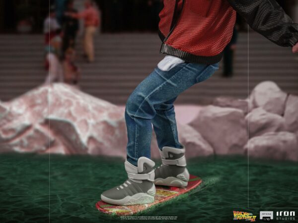 Zurück in die Zukunft II Art Scale Statue 1/10 Marty McFly on Hoverboard 22 cm – Bild 3