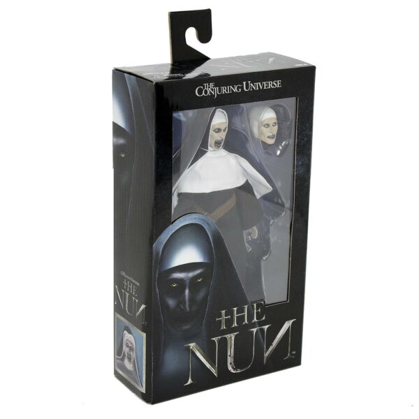 NECA The Nun Actionfigur mit Stoffkleidung