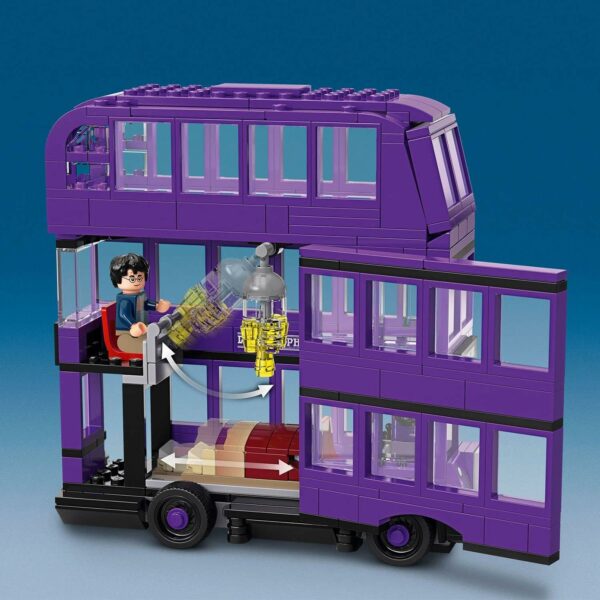 LEGO 75957 Harry Potter Der Fahrende Ritter – Bild 3