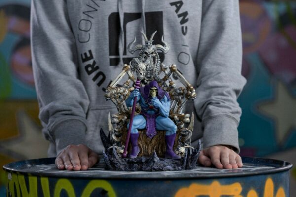 Masters of the Universe: Skeletor on Throne Deluxe 1:10 Scale Statue ca. 30cm – Bild 6